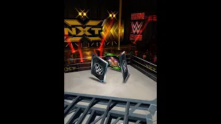 WWE SUPERCARD- JUEGO DE COMBATE DE CARTAS